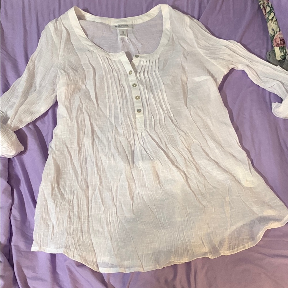 Motherhood Maternity Cream Pleated 3/4 Sleeve Blouse